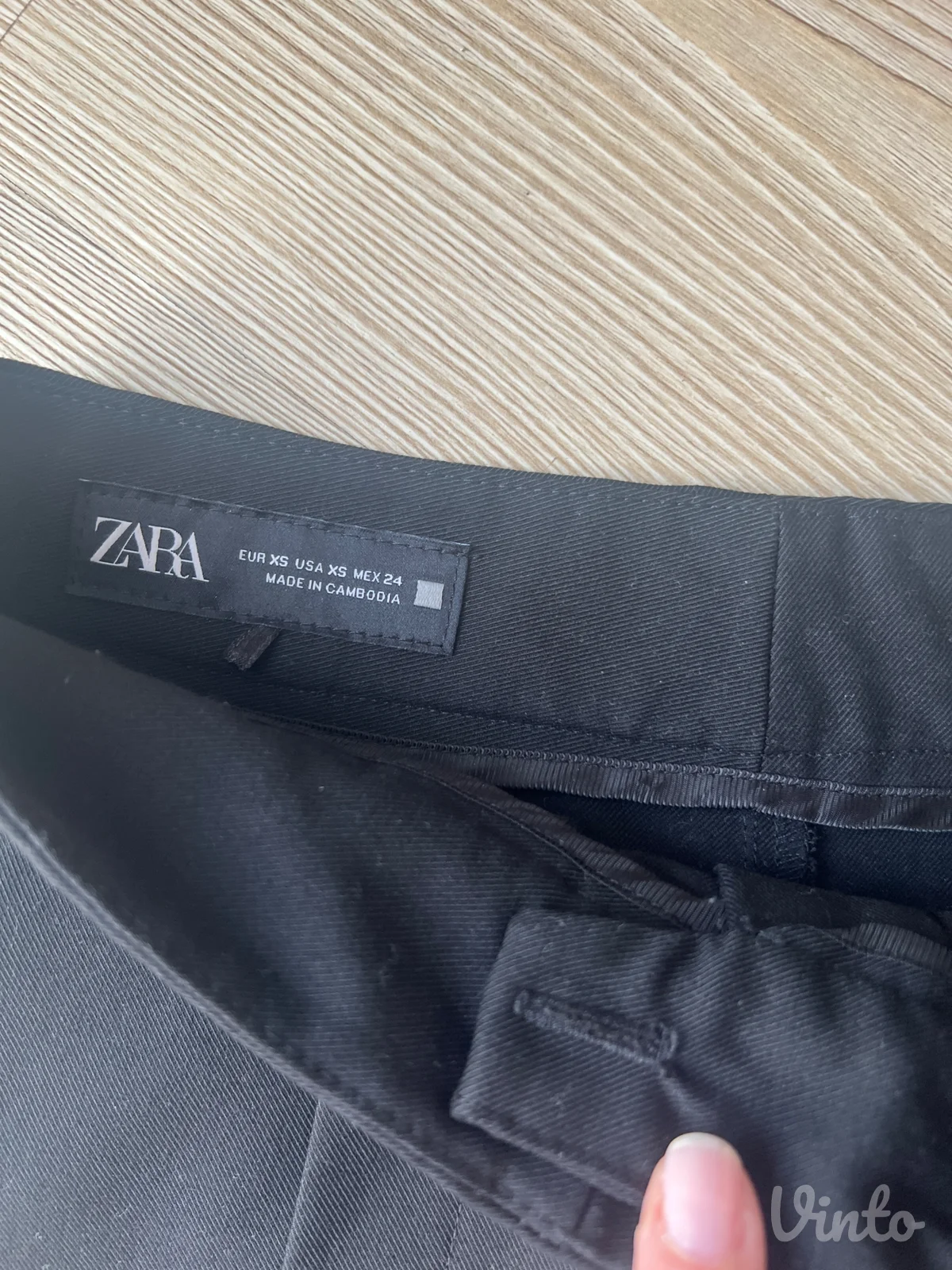 Zara-pantalone sa slicevima