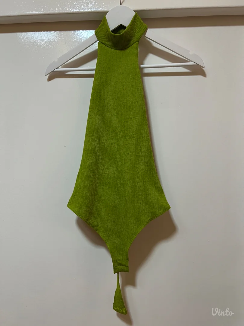 H&M bodi do pola golih ledja