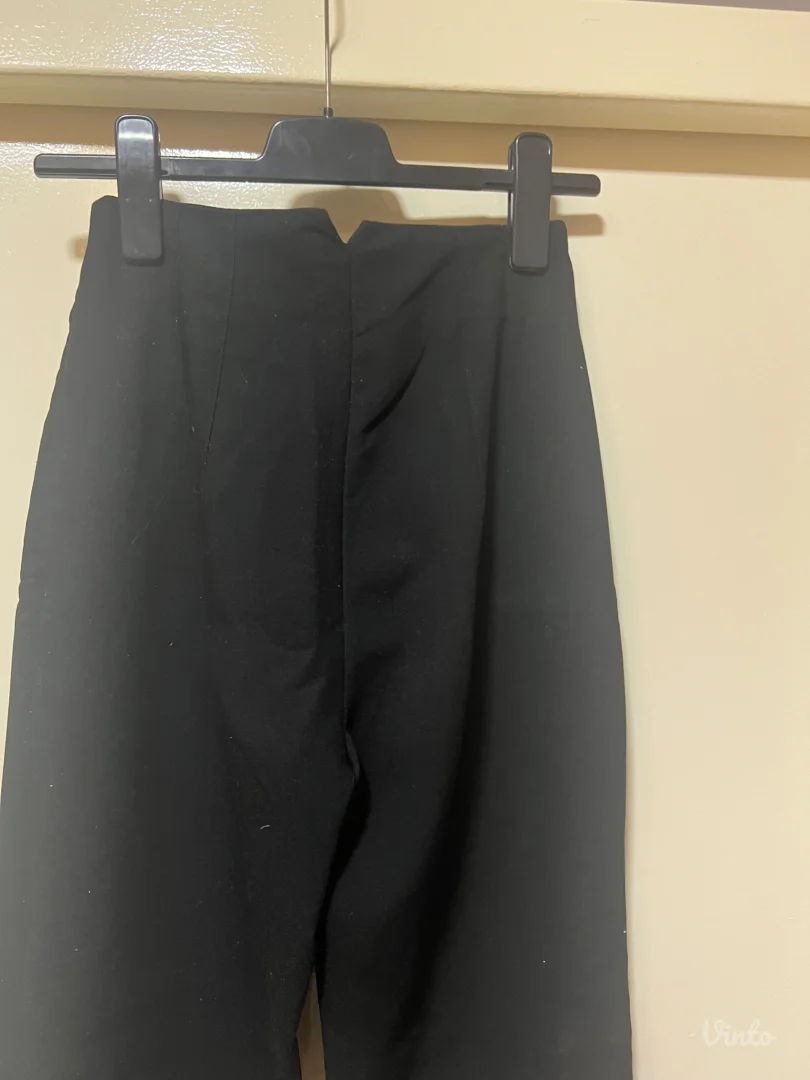 Zara-pantalone visokog struka