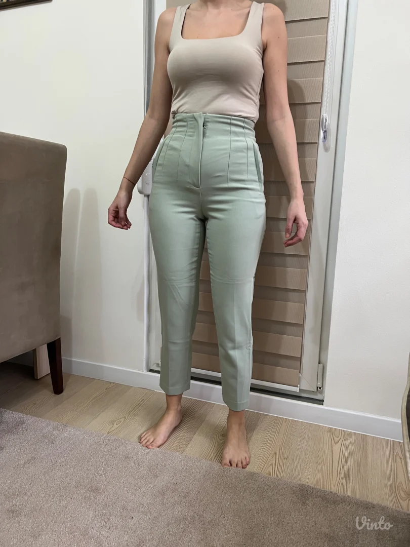Zara-pantalone visokog struka