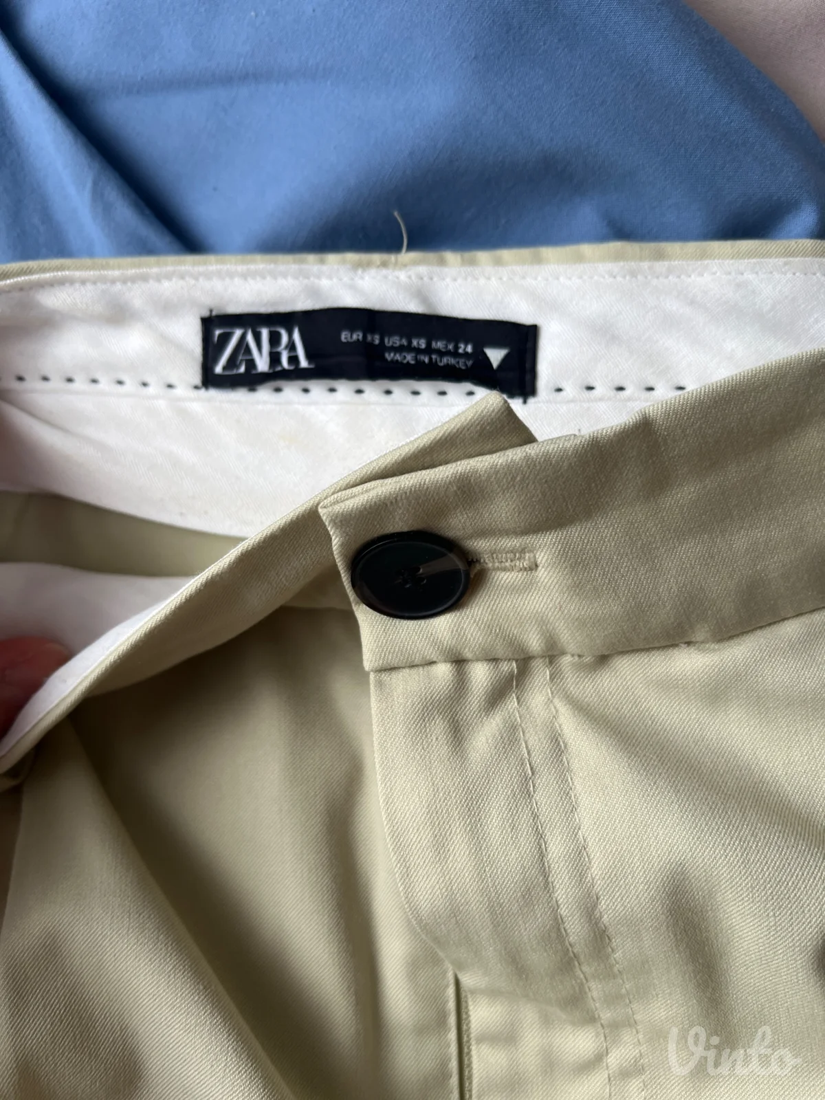 Zara-pantalone sirokih nogavica