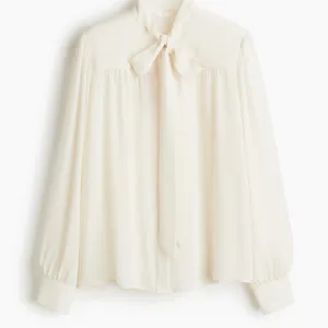 H&M bluza na vezivanje