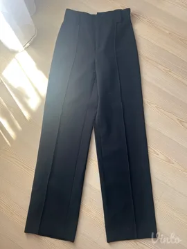 Zara -pantalone