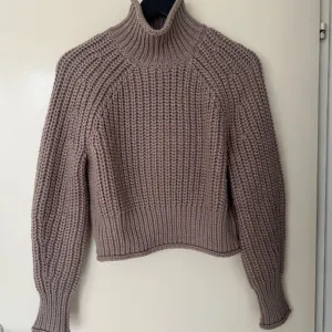 H&M dzemper
