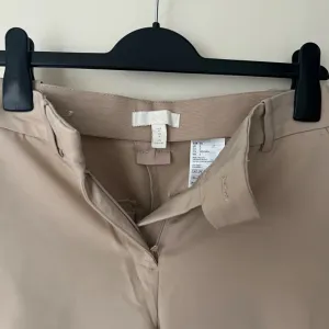 H&M pantalone