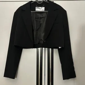 Crni crop sako