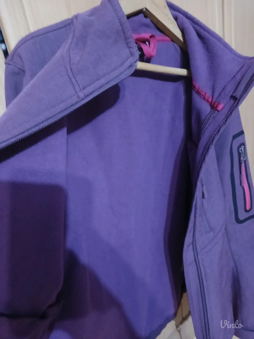 Ženska sportska jakna