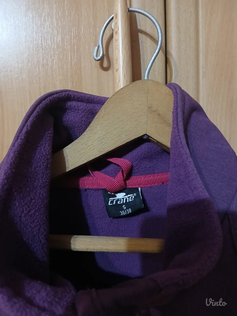 Ženska sportska jakna