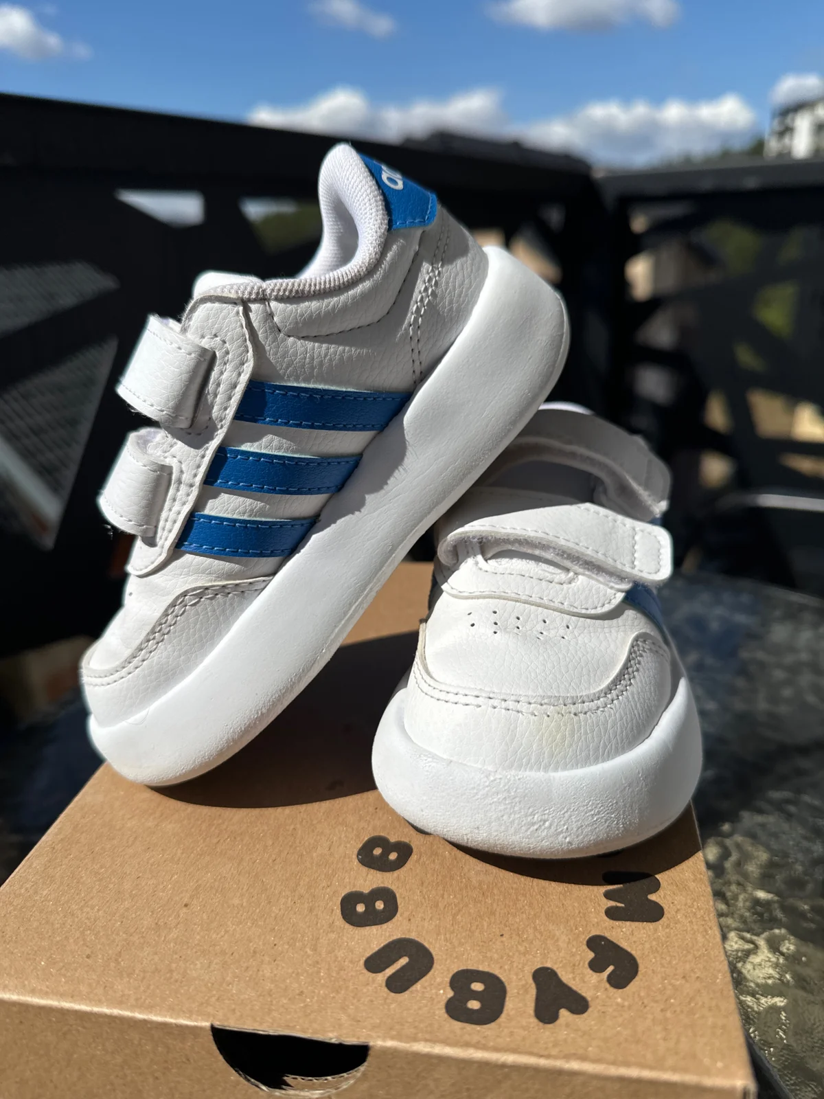 Adidas patike za decaka