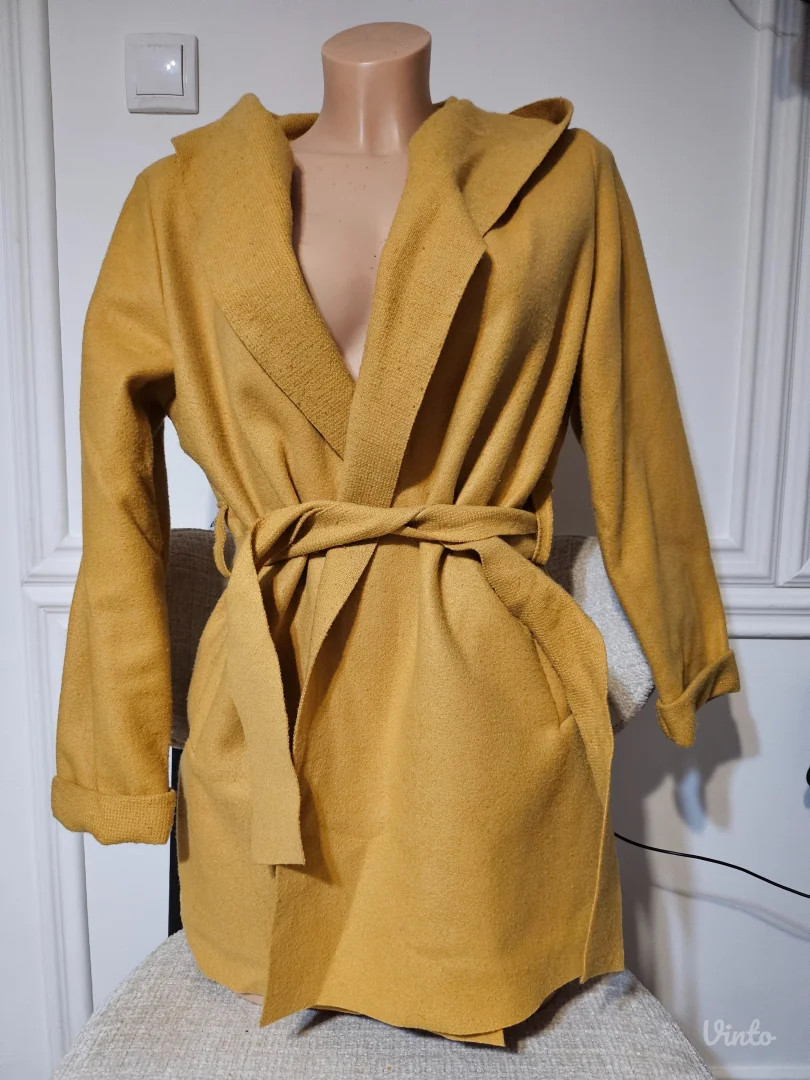 Zenska tanja pelerina