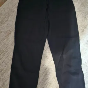 Zara letnje pantalone