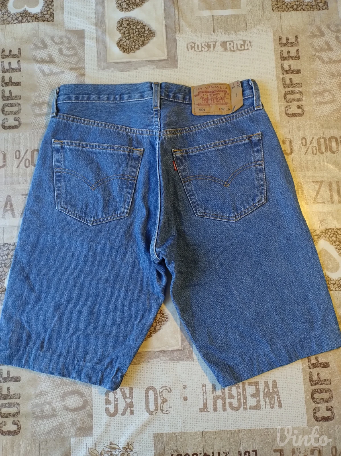 Levi's bermude 501– original, odlično stanje