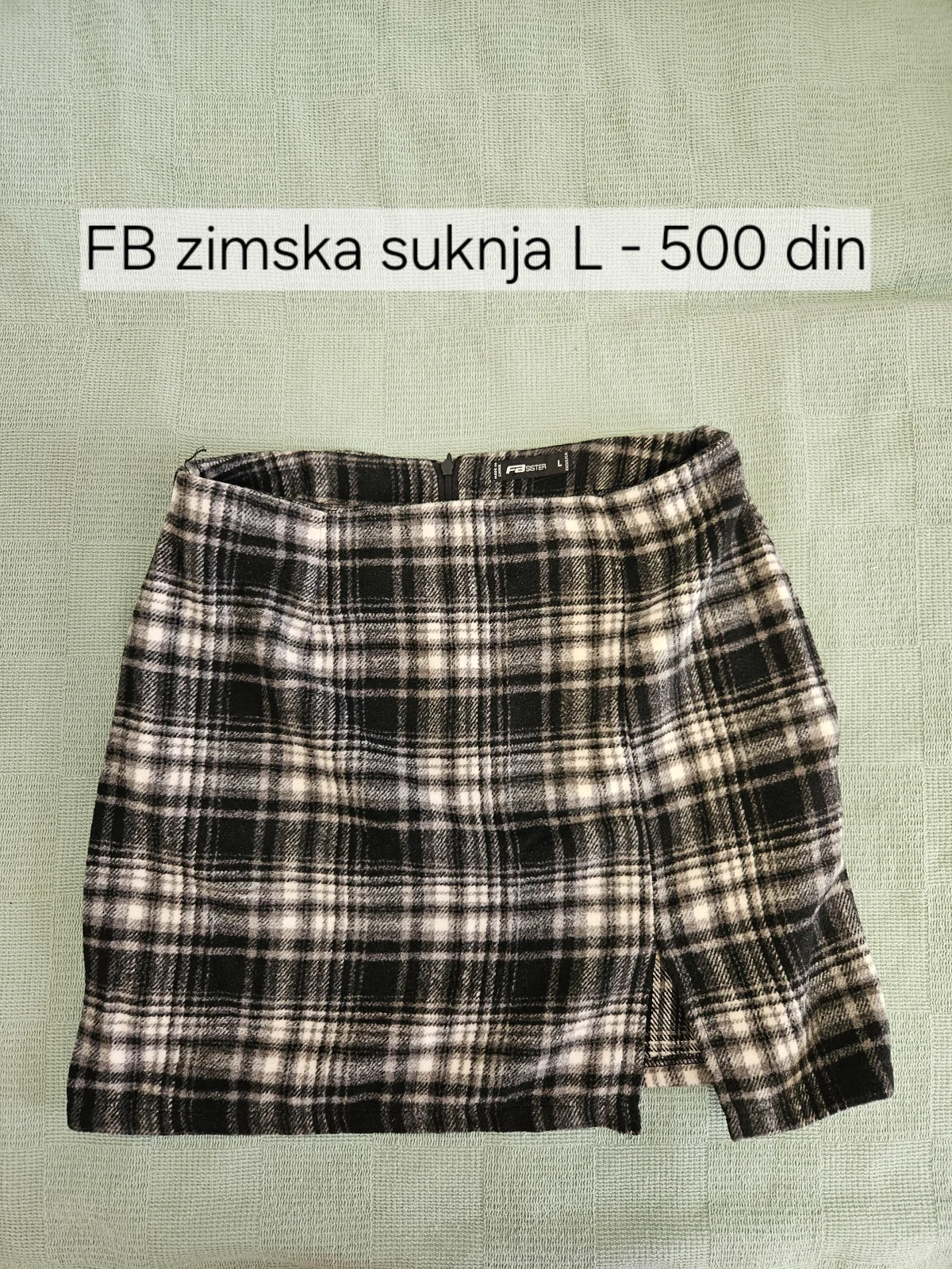 Karirana suknja