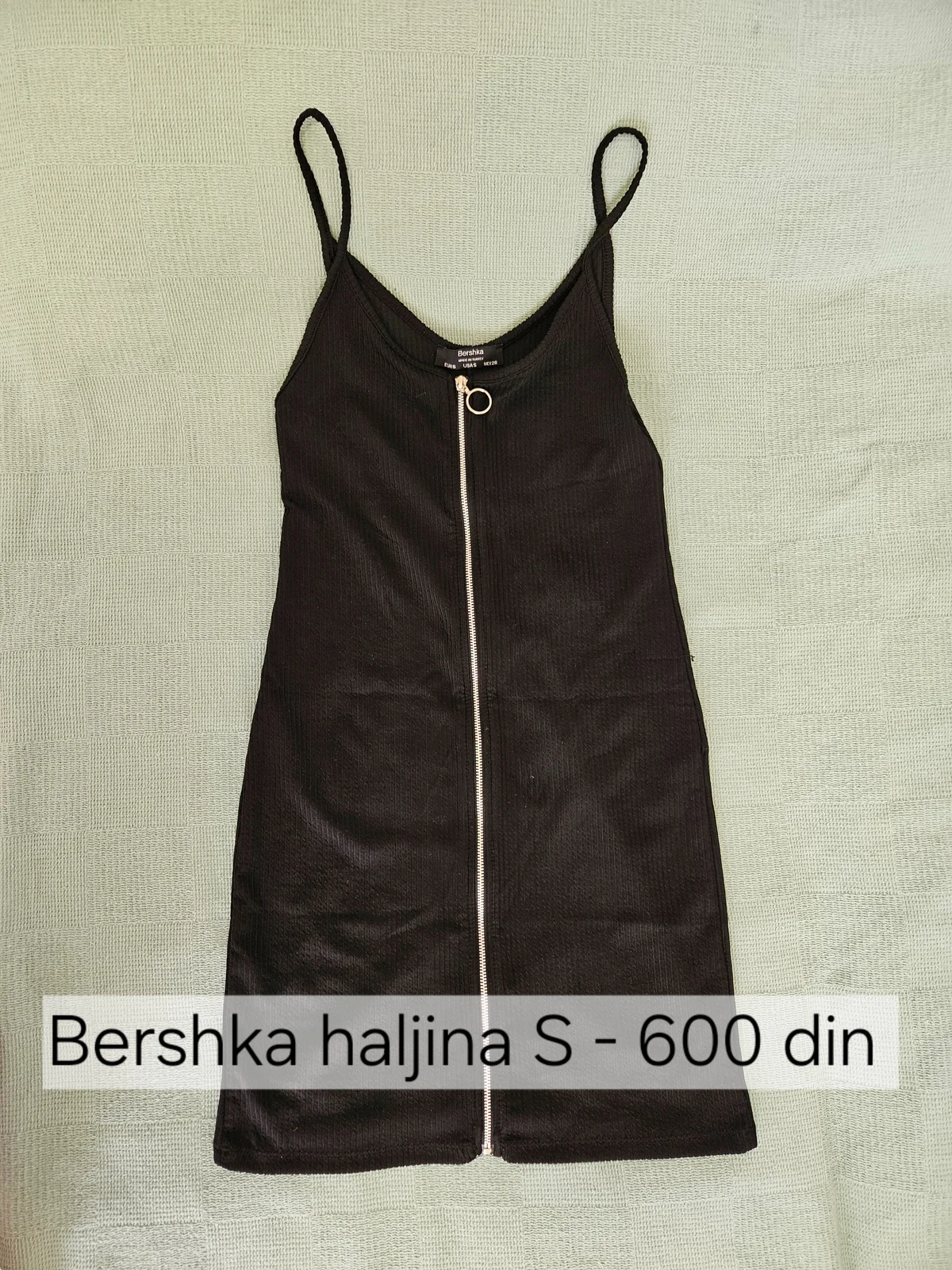 Haljina na bretele sa zipom