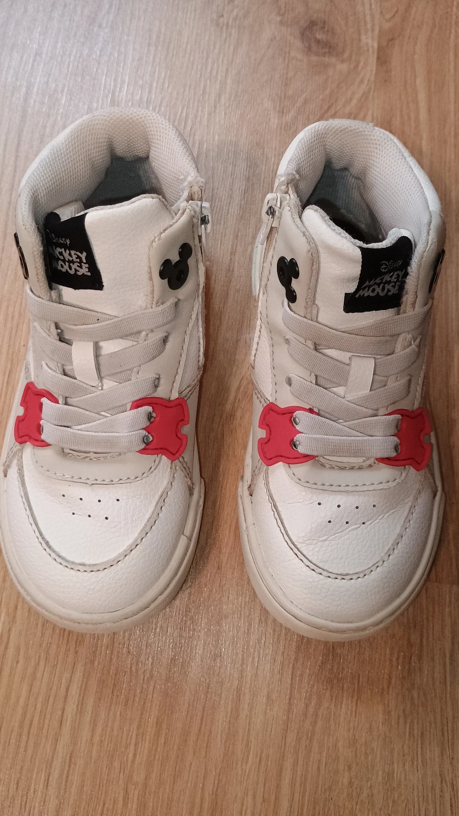 ZARA Mickey Mouse patike br. 25