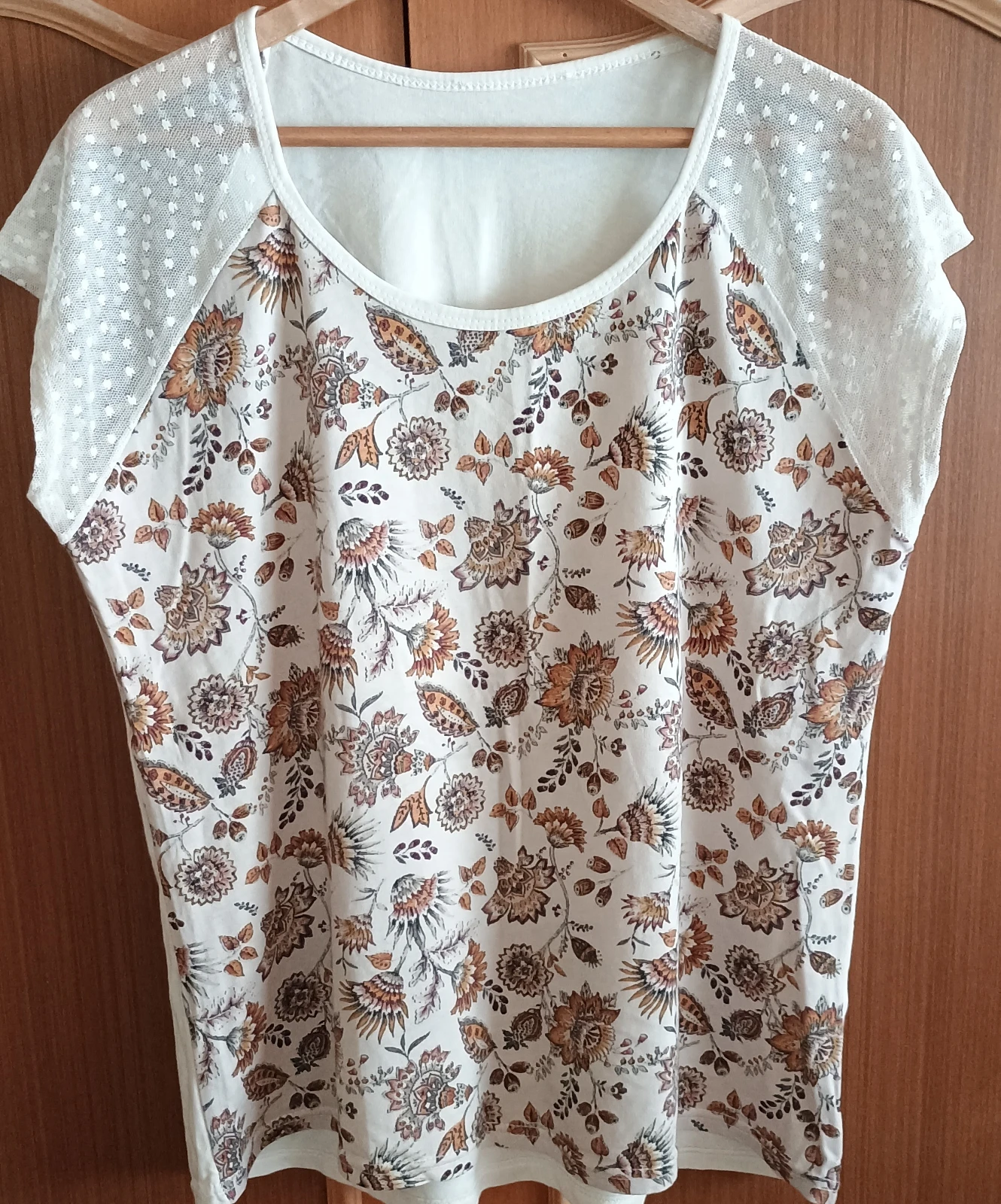 Majica cvetna vel. XXL