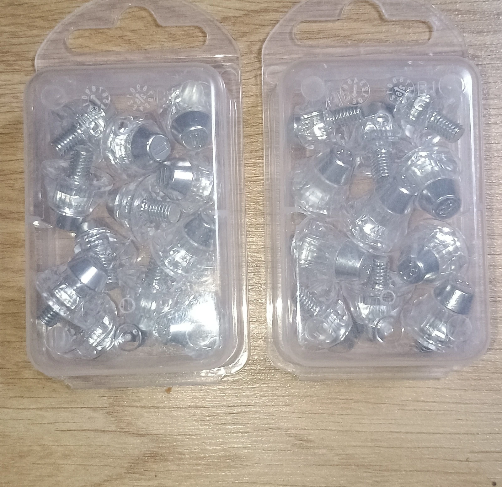 Kramponi na navoj 11 mm , 13 mm i 15 mm