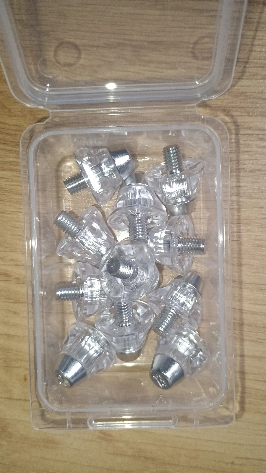 Kramponi na navoj 11 mm , 13 mm i 15 mm