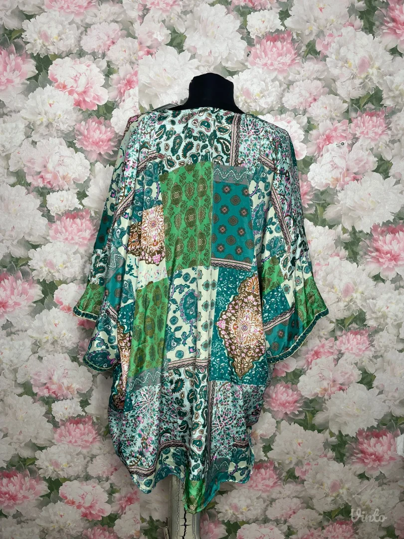 Blue Vanilla kimono,Novo