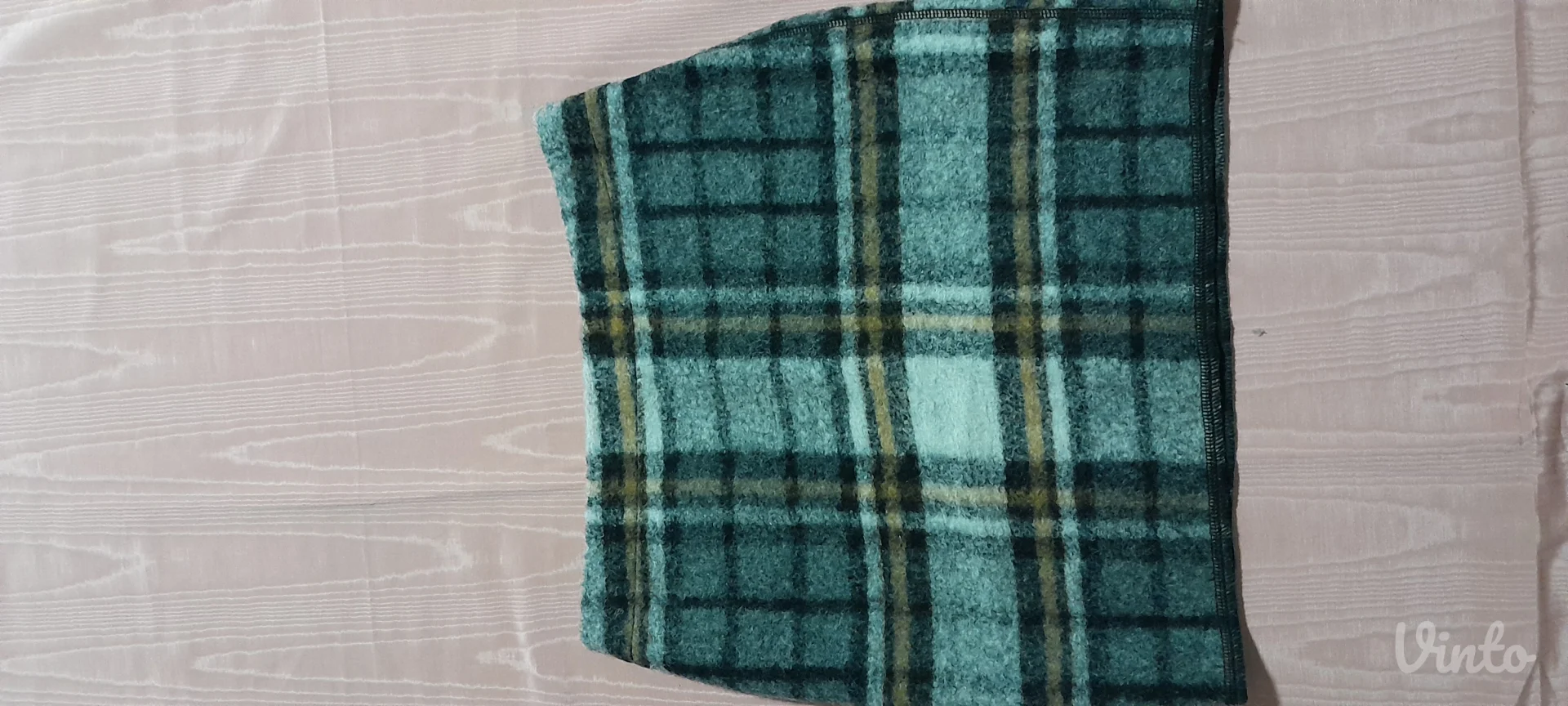 Opus vunena suknja,kao Nova