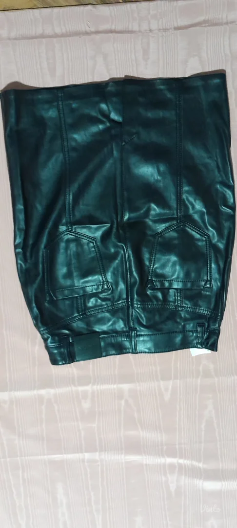 Marccain suknja,eko koža