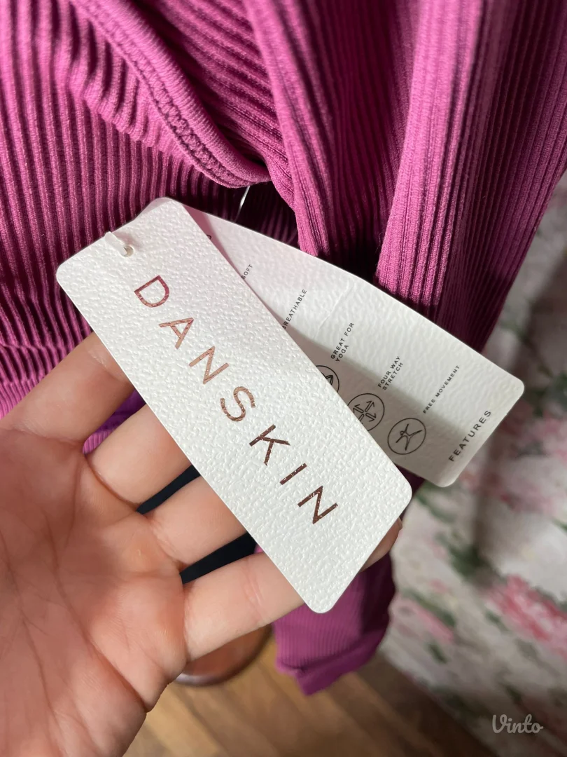 Danskin top za trening,Nov