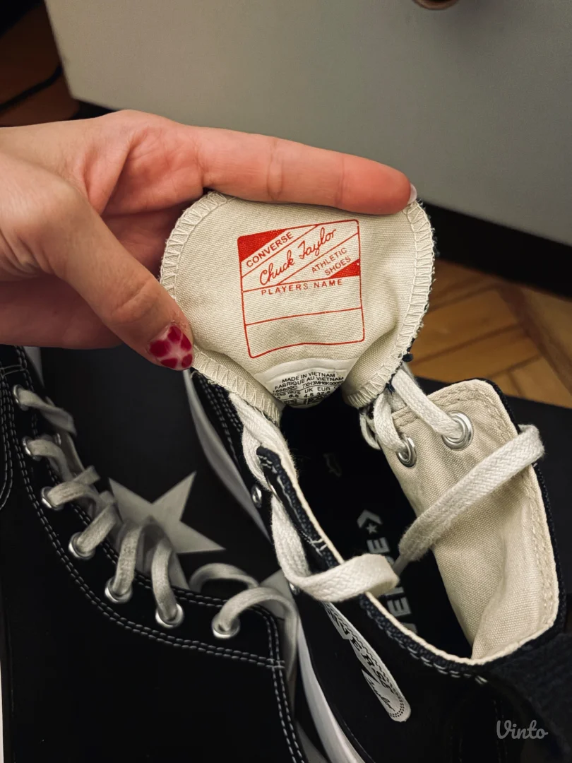 Convers Starke Run Star Hike Platform