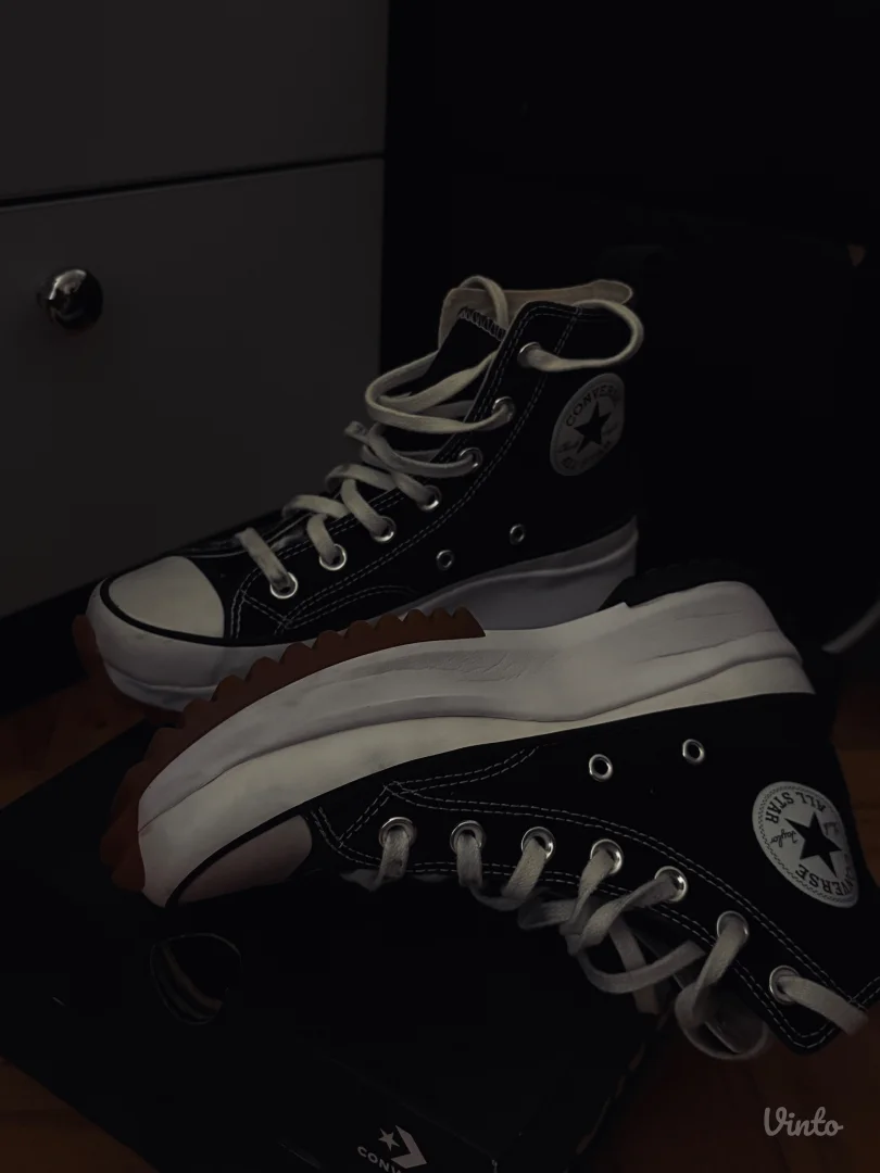 Convers Starke Run Star Hike Platform