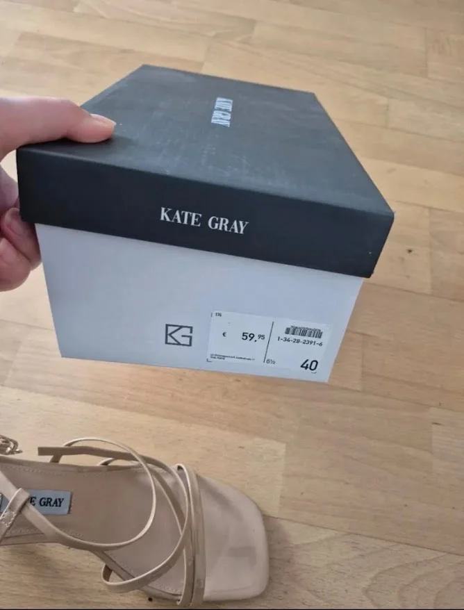 Sandale sa potpeticom – broj 40 KATE GRAY