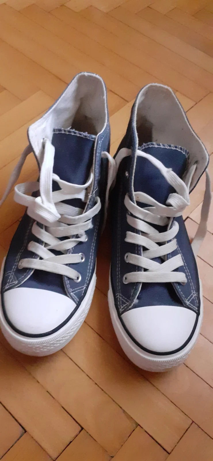Converse patike