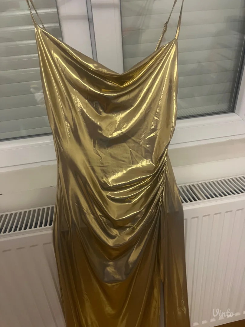 Stradivarius zlatna haljina