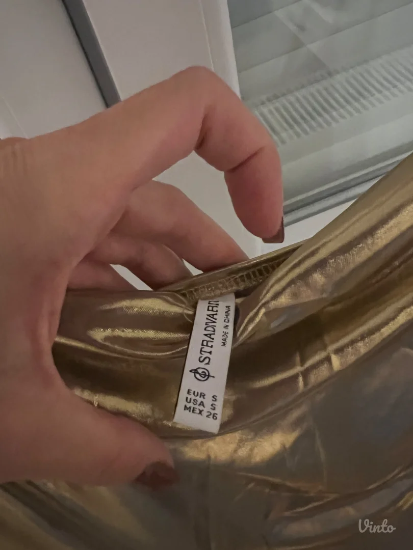 Stradivarius zlatna haljina