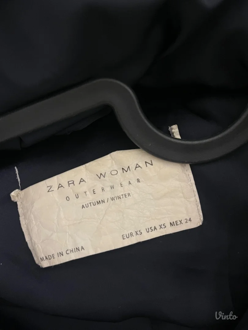 Zara, ženka zimska jakna