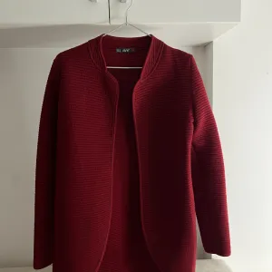 Kardigan ženski