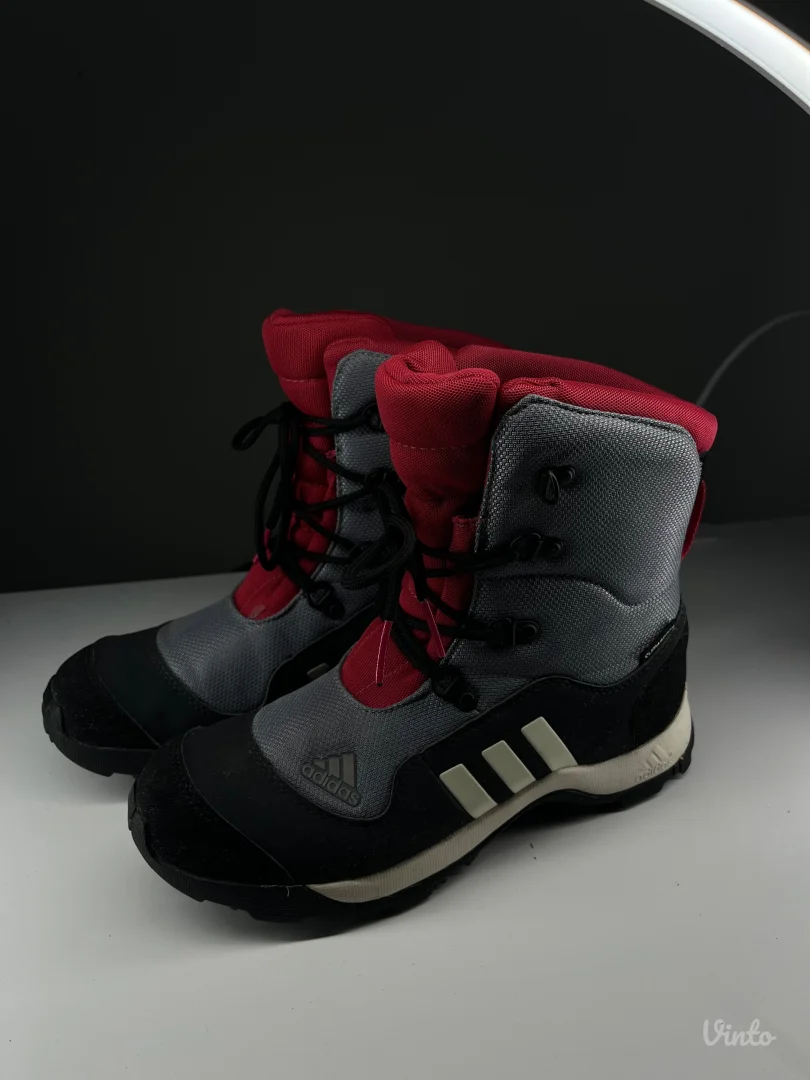 Adidaa zimske ženske čizme