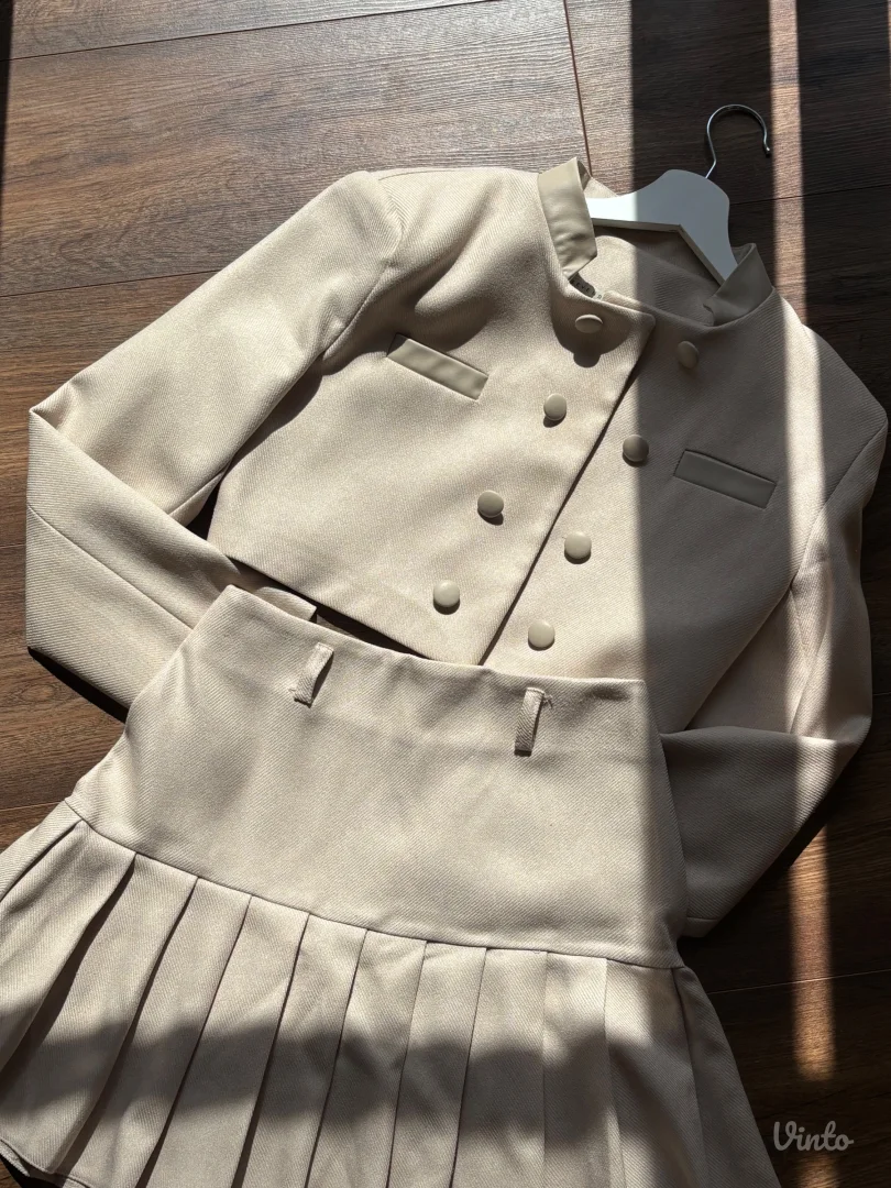 Komplet sako i suknja