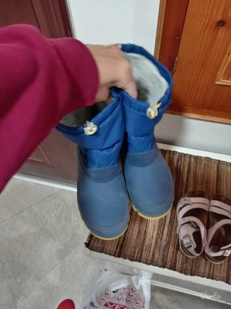 Zimzke nalozene cizme za decake