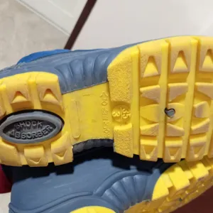 Zimzke nalozene cizme za decake