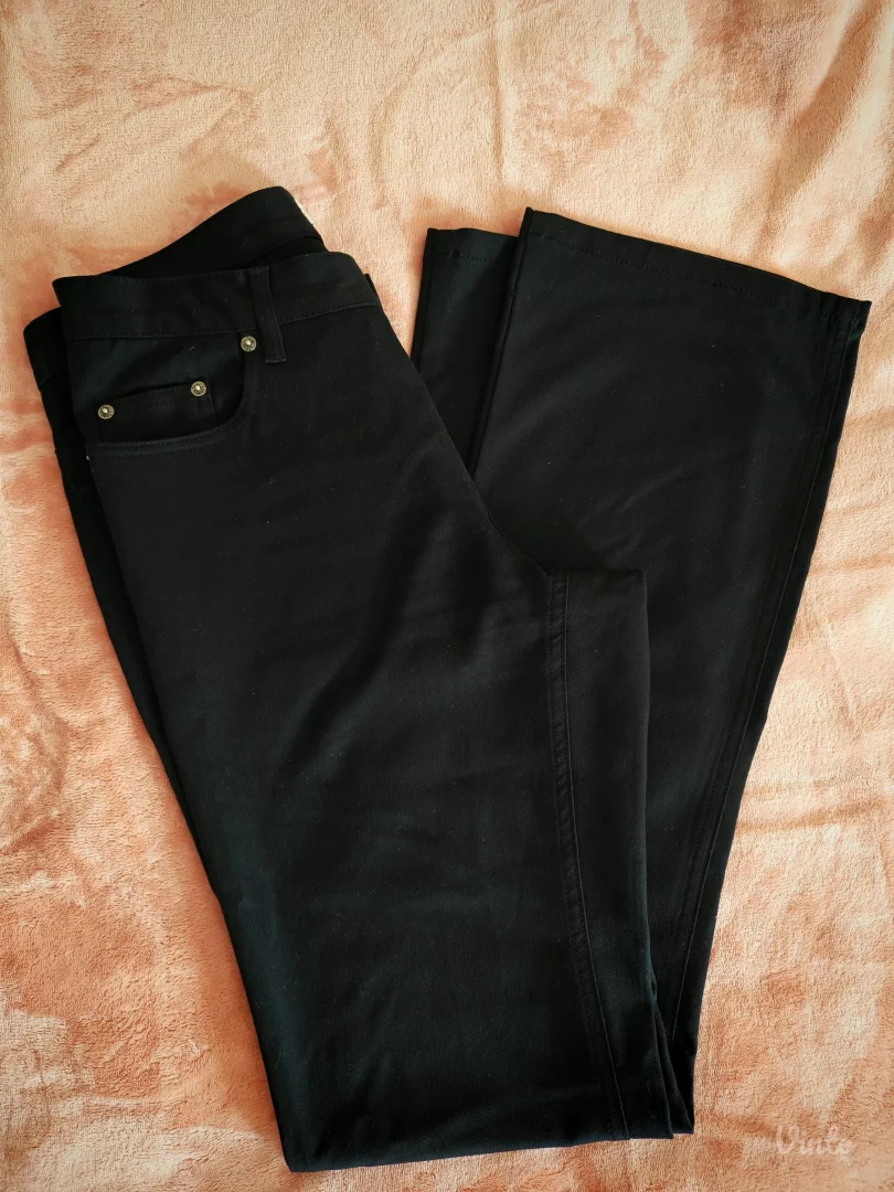 s.Oliver - crne pantalone/farmerke