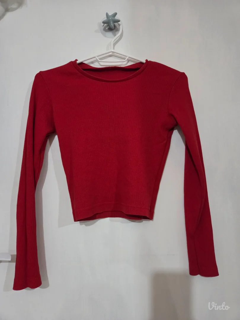 Crvena ženska majica