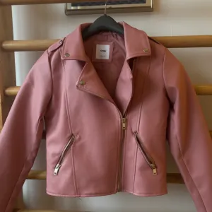 Sinsay roze kožna jakna