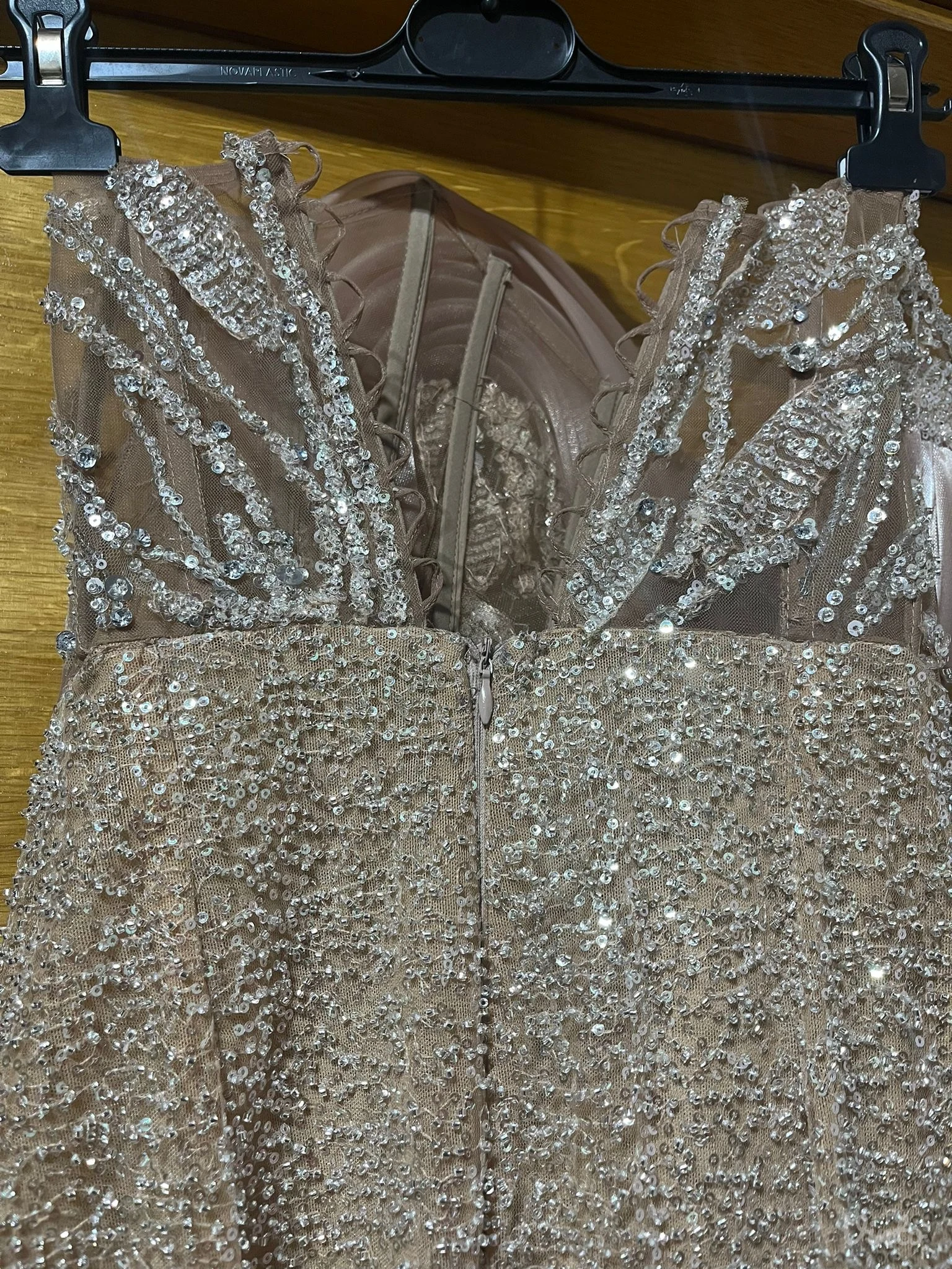 IV ICE svečana haljina