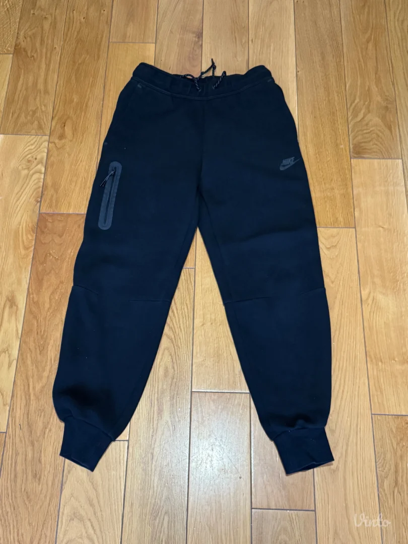 Tech fleece donji deo