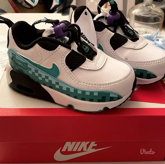 Nike patike za decake