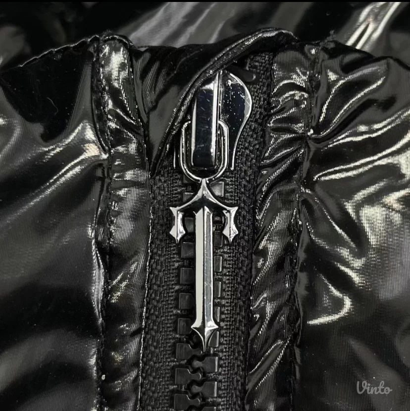 Trapstar jakna - crna