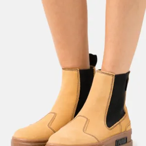 Puma Mayze Chelsea cizme