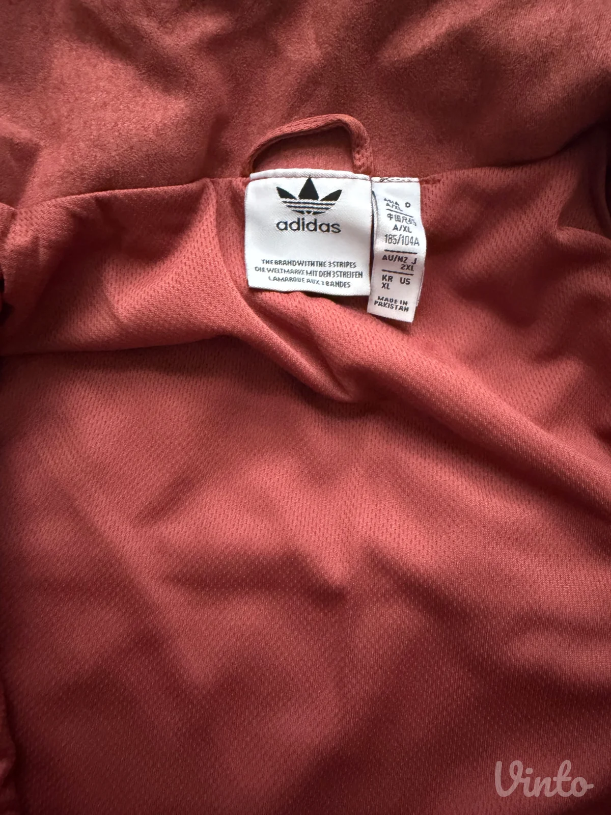 Adidas jakna (limited edition)