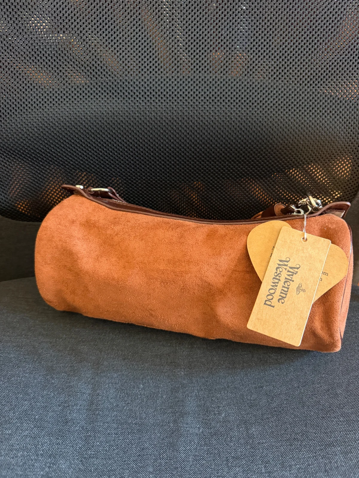 Vivienne Westwood Cindy Suede Cylinder torbica