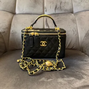 Chanel vanity torba