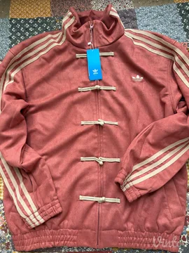Adidas jakna (limited edition)